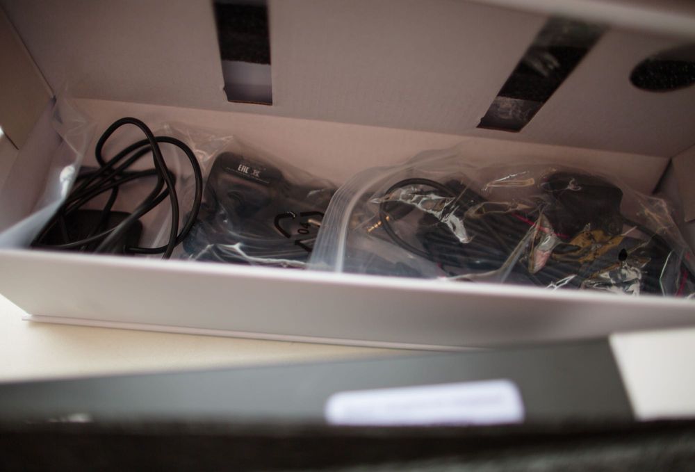 Продам видеорегистратор Roadgid Blick Combo (новый)