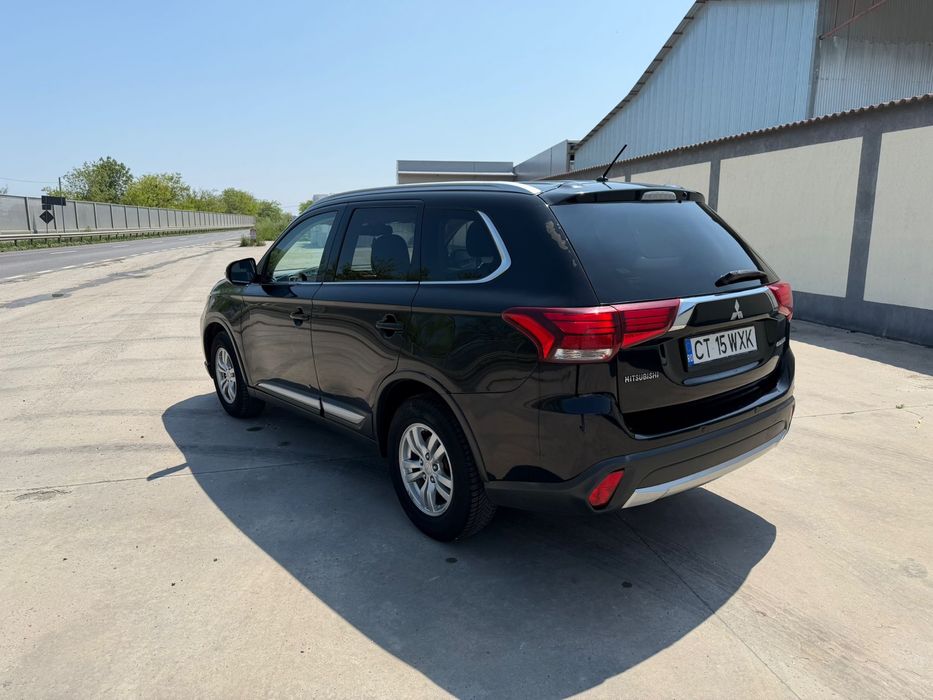 Mitsubishi Outlander 2017