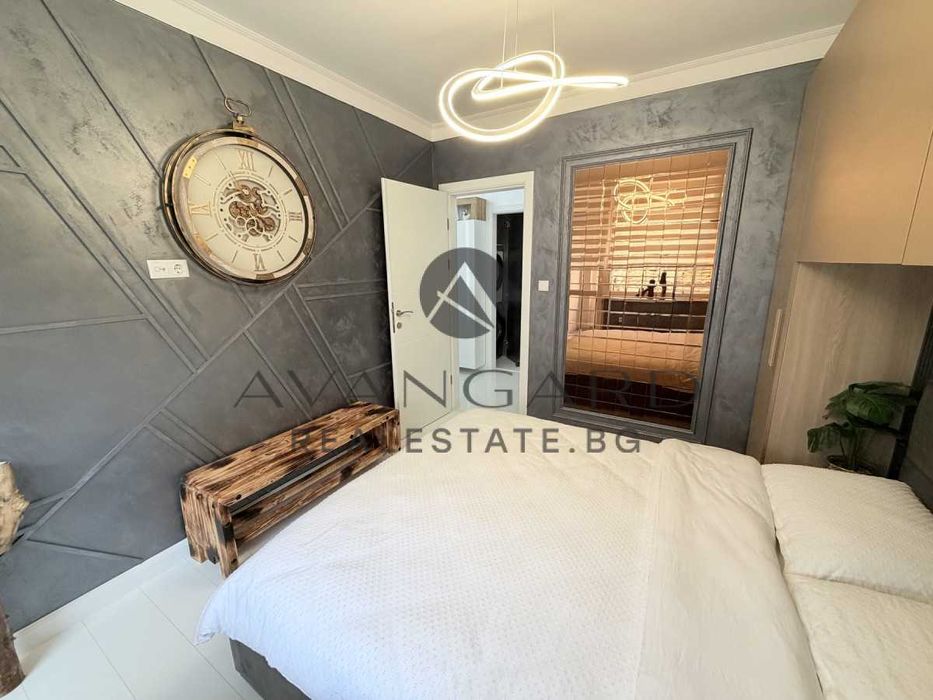 Продава се Тристаен апартамент в Пловдив, Тракия - 97 кв.м за 1210 €/кв.м - Снимка #6