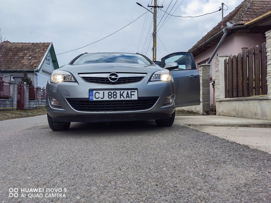 Vind  opel. Asta h 2011