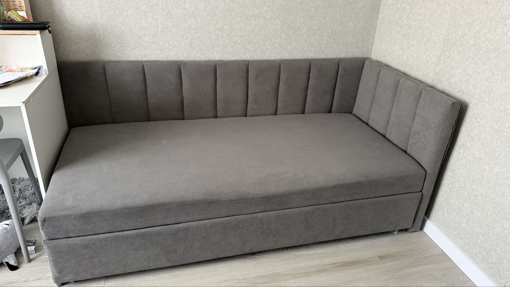 Диван подростковый