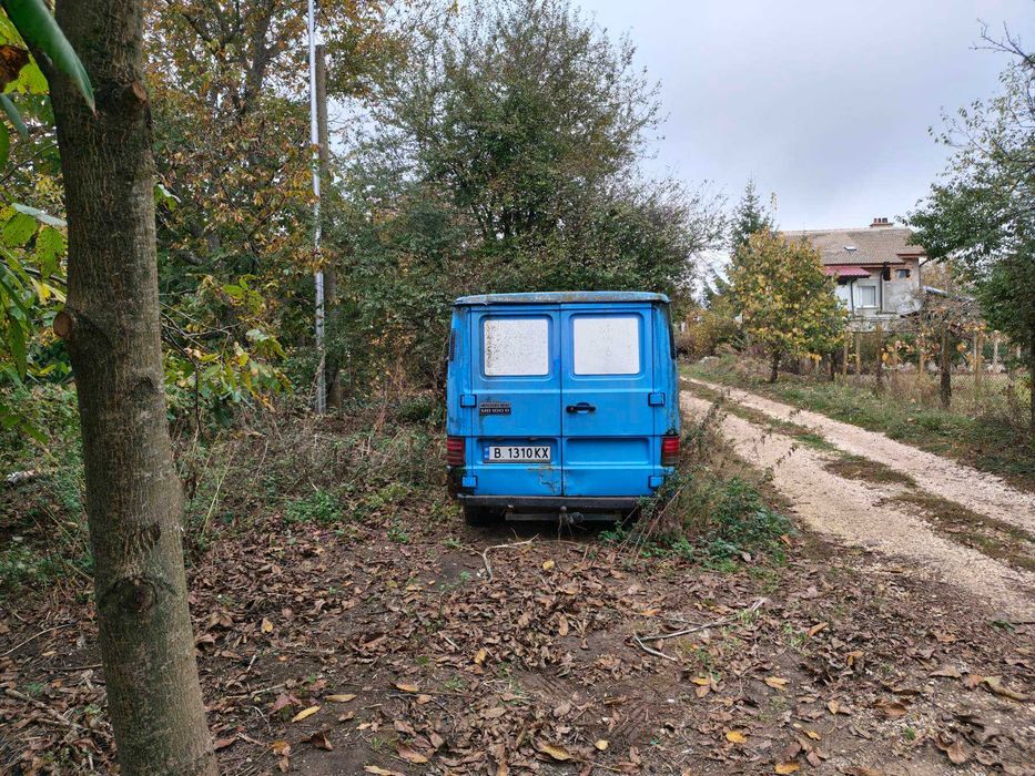 Бус Мерцедес MB1000