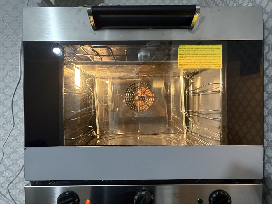 Духовой шкаф Smeg ALFA