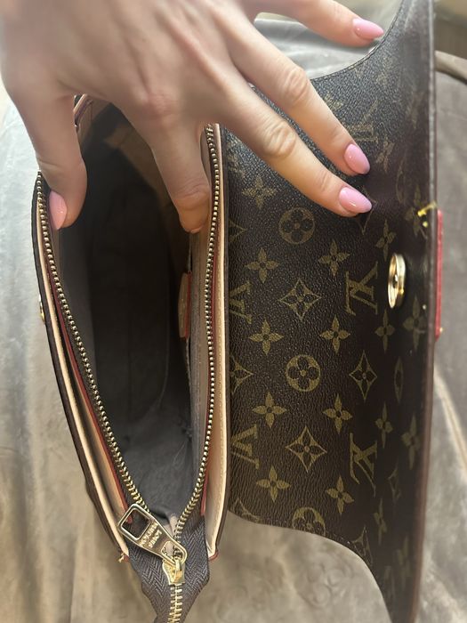 Дамска чанта Louis Vuitton