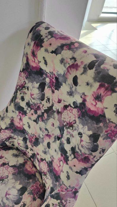 Продам кресло (мягкий стул)