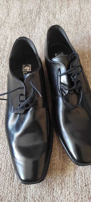 Pantofi noi, "giam's" nr40, pt barbati