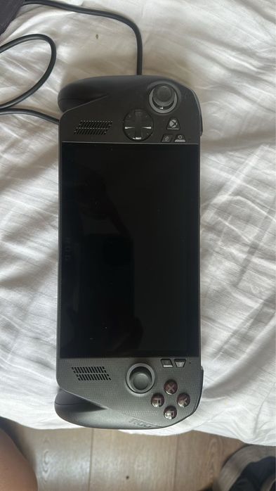 Игровая приставка ASUS ROG XBOX Ally X