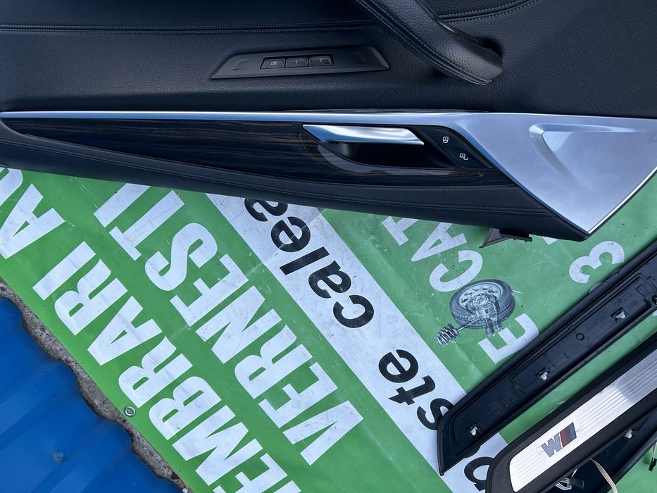 Trim ușă interior  dreapta față BMW G30