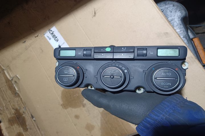 Comanda AC Volkswagen VW Golf a 5-a generatie