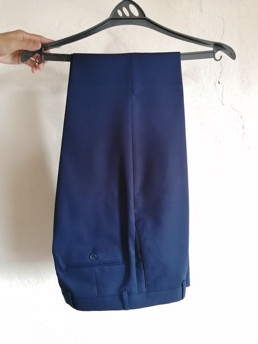 Продам костюм (тройка)