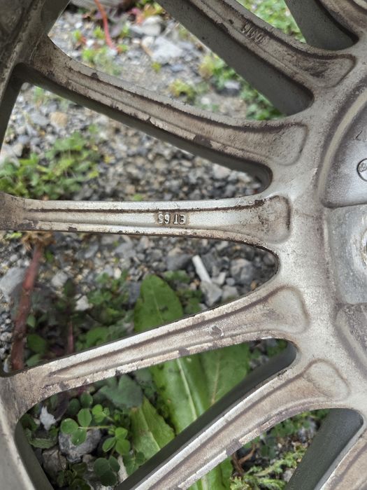 Гуми с джанти 225/45/18 Летни