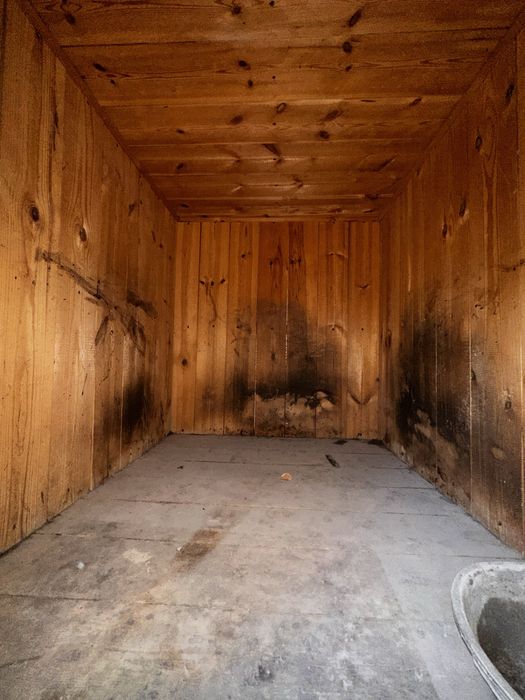 Будка для крупной собаки, утепленная