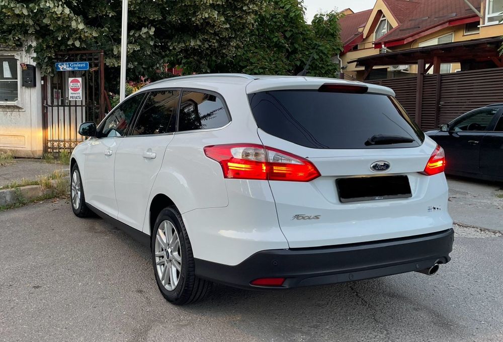 Ford Focus 2015 MK3 Automat Paket titanium Navigație Climatronic