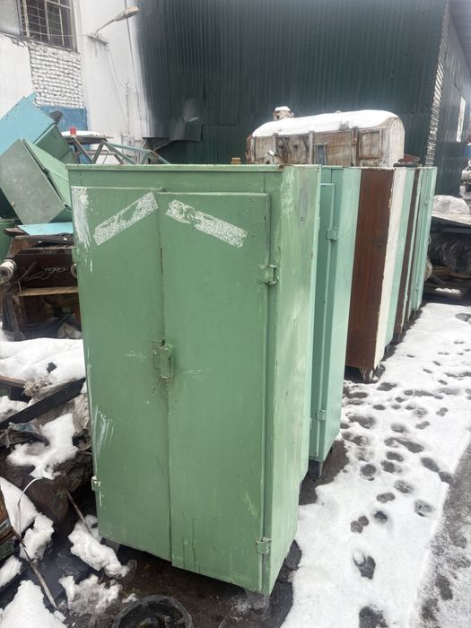 Металлический ящик