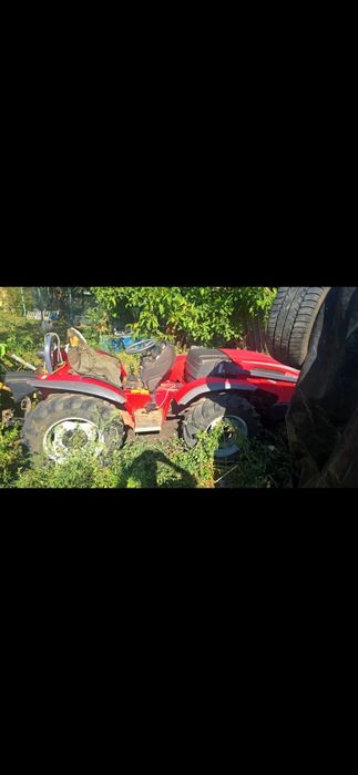 Vând tractor Tractor Valpadana 9100 , putere 100 CP