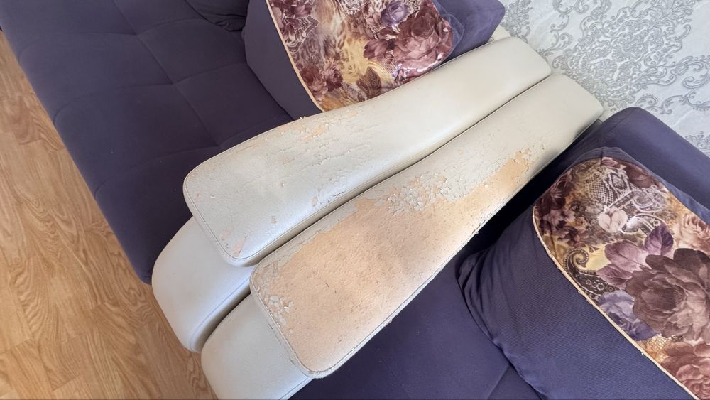 Мягкий уголок тройка