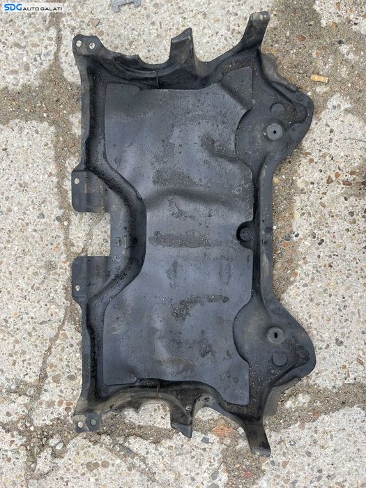 Scut Plastic Protectie Spate Motor Mercedes Clasa E Class W212 S212 A207 C207 Coupe Cabrio E200 E220 E250 2.2 CDI 2009 - 2016 Cod A2125201323 [C9328]