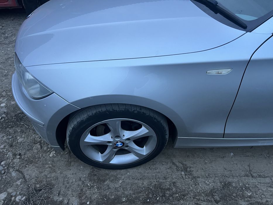 Aripa Stanga-Dreapta Bmw E87 seria 1