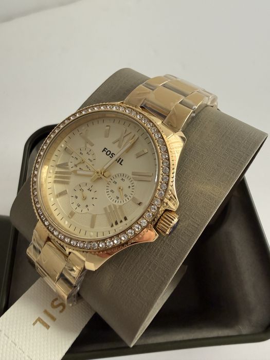 Ceas Fossil  dama nou,original