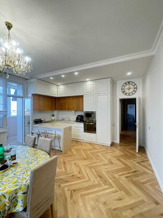 Продажа 4-комнатной квартиры