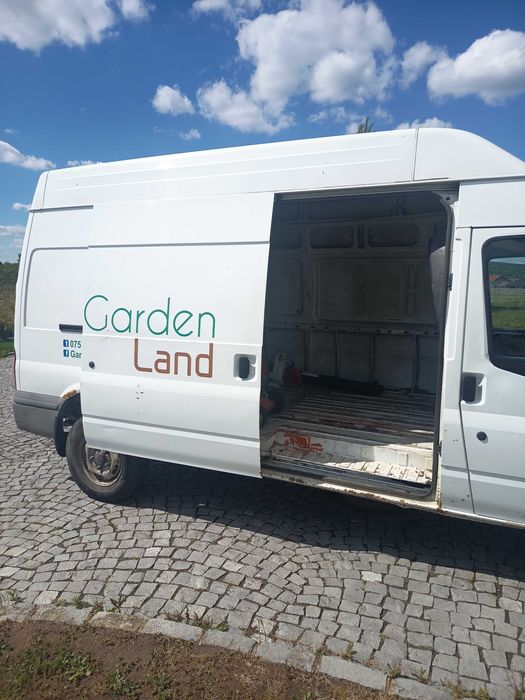 Ford Transit autoutilitară