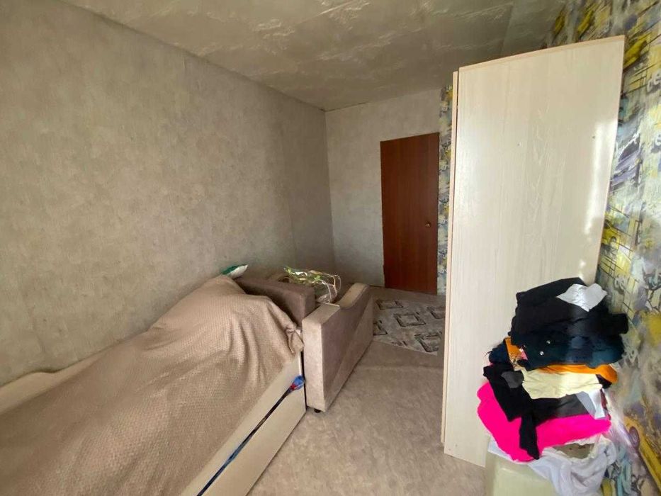 S  Продам 2-х ком на востоке