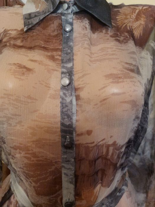 Camașa de lux din matase naturala  100%, noua, superba