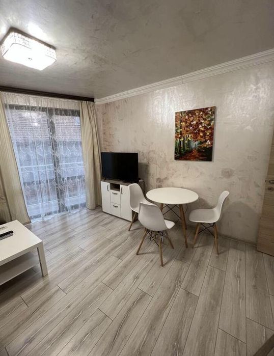 Дава се под наем Двустаен апартамент в Пловдив, Христо Смирненски - 65 кв.м за 450 € - Снимка #2