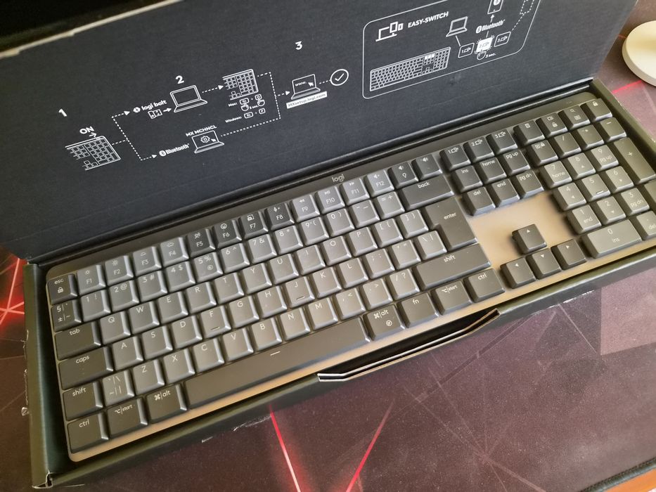 Logitech MX Mechanical Keyboard - Механична клавиатура
