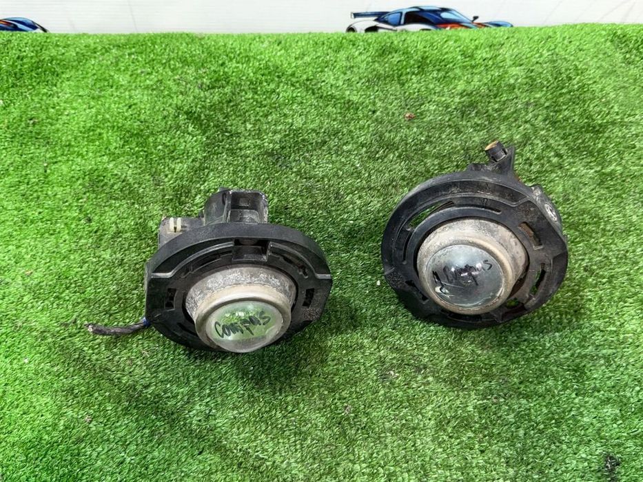 PROIECTOR CEATA FATA DREAPTA / STANGA JEEP COMPASS 2.1 DIESEL 2011 COD OEM 05182021AA 2007-2017