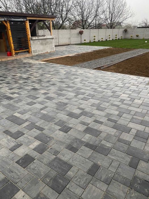 Montaj pavaje, borduri, rigole 35 lei