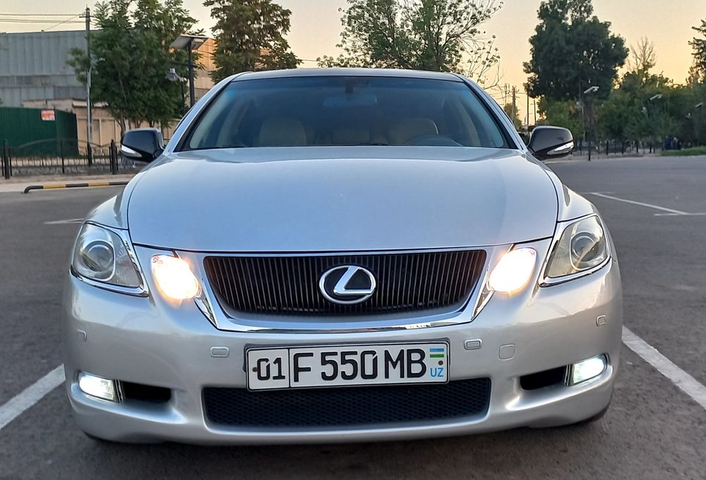 Продам Лексус Gs 300. год 2008
