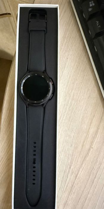 Galaxy Watch 4 Classic 46mm обмен на айфон xs(11)\galaxy s21