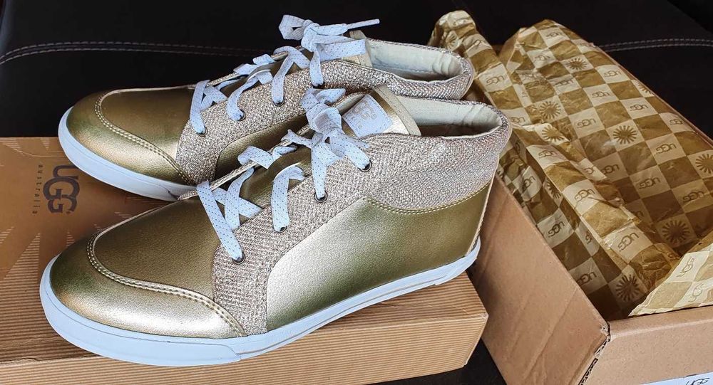 Уикенд Намаление UGG ,кецове размер 38