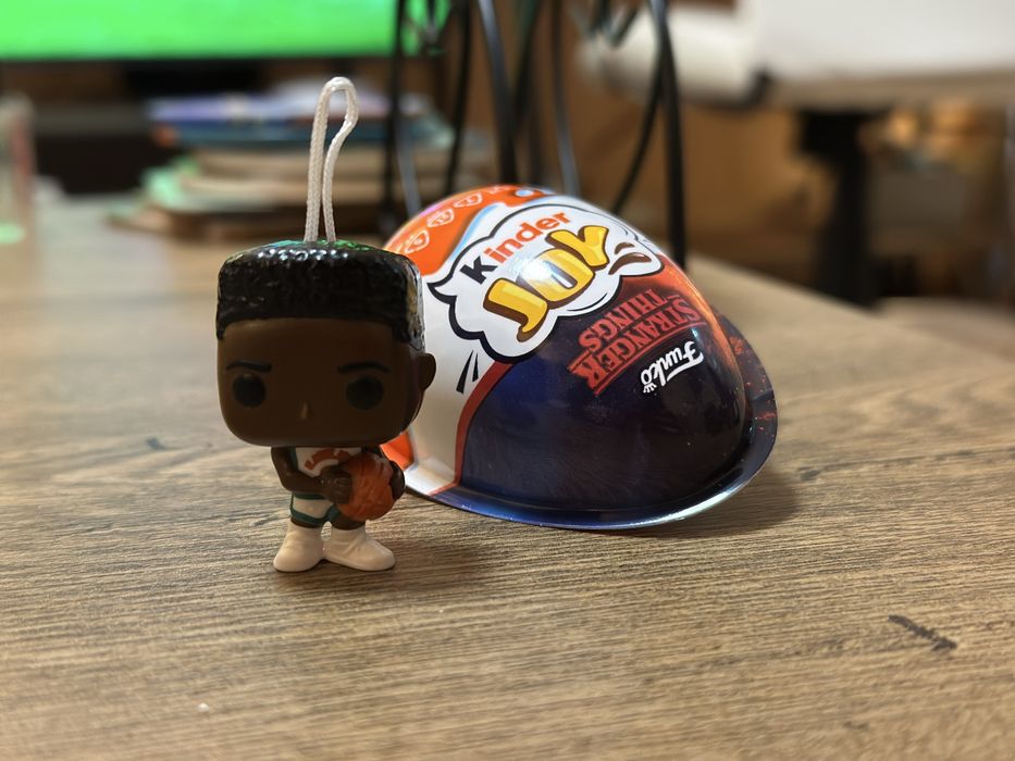 Stranger things Funko pop x Kinder