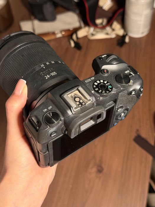Подам canon rp +  rf 24-105