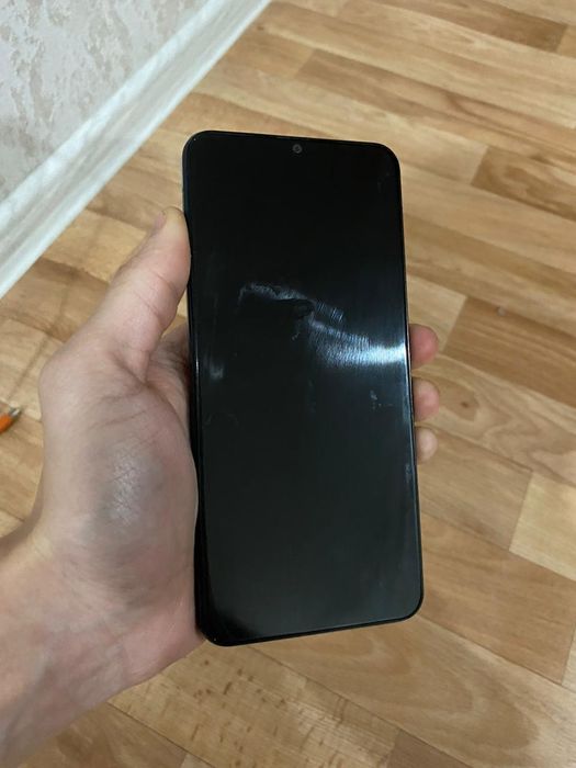 Виво у03 128гб и айфон 8 обмен