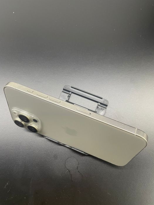 Iphone 15 PRO MAX / 256 / 86% / Silver / Cutie + Incarcator