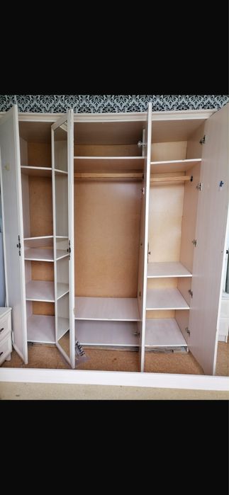 Спальни гарнитур срочно