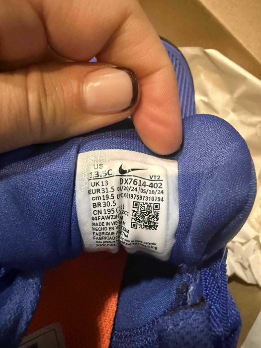 Син Nike 31.5 номер