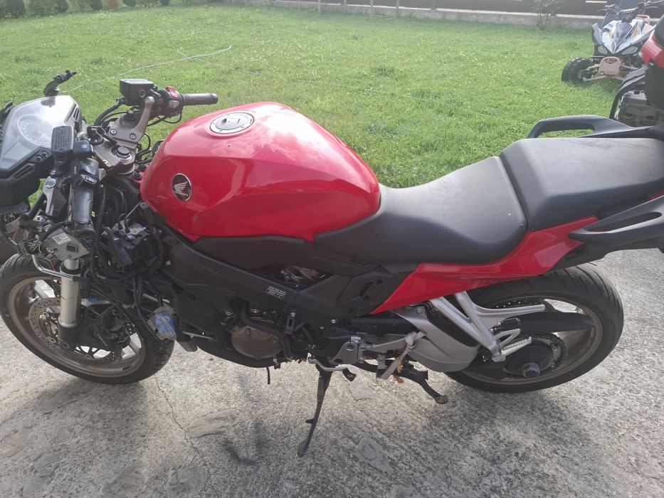 Piese pentru Honda vfr 800 model 2017-2018