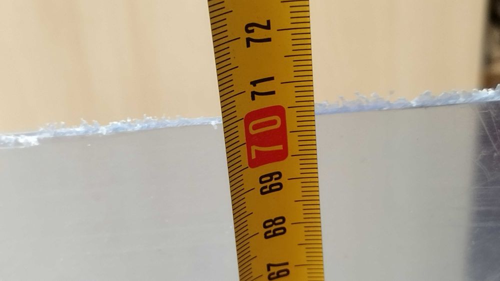 ПЛЕКСИГЛАС БЕЗЦВЕТЕН размер  75 /90см дебел 3мм и 70/73