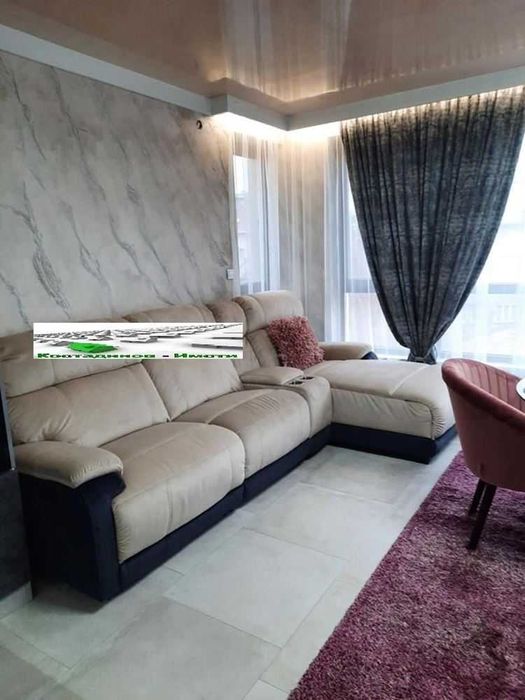 Продава се Двустаен апартамент в Пловдив, Младежки Хълм - 72 кв.м за 2556 €/кв.м - Снимка #7