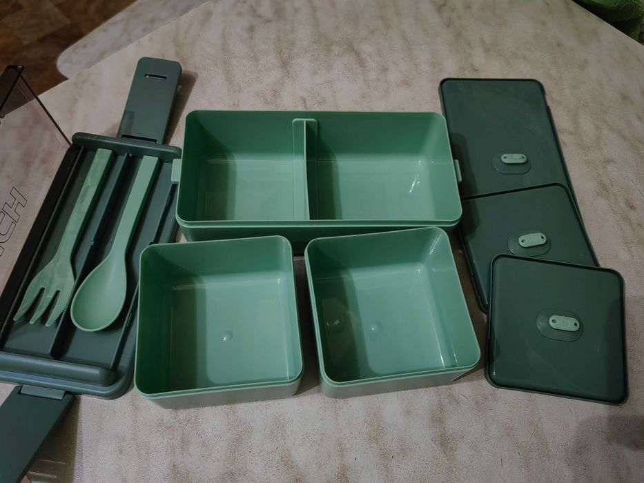 новый контейнер для еды