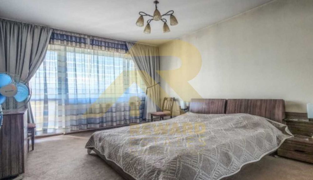 Продава се Тристаен апартамент в София, Люлин 6 - 89 кв.м за 2022 €/кв.м - Снимка #7