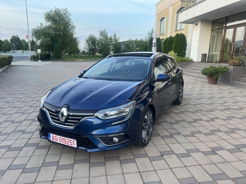 Renault Megane / Bose / Panoramic / Automat / Full Led