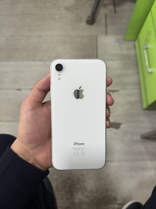 Iphone xr ideal kardak bor