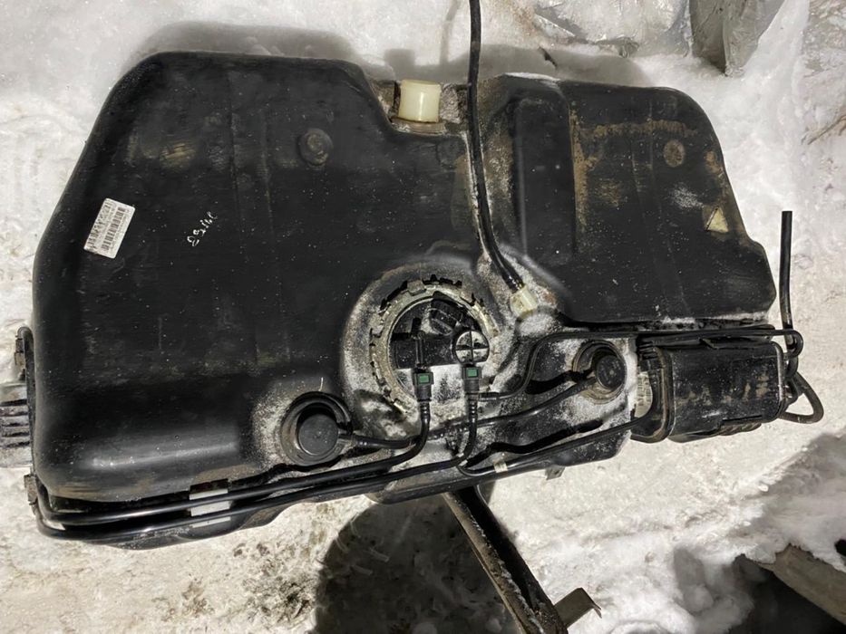 Топливный бак Приора Гранта Ларгус