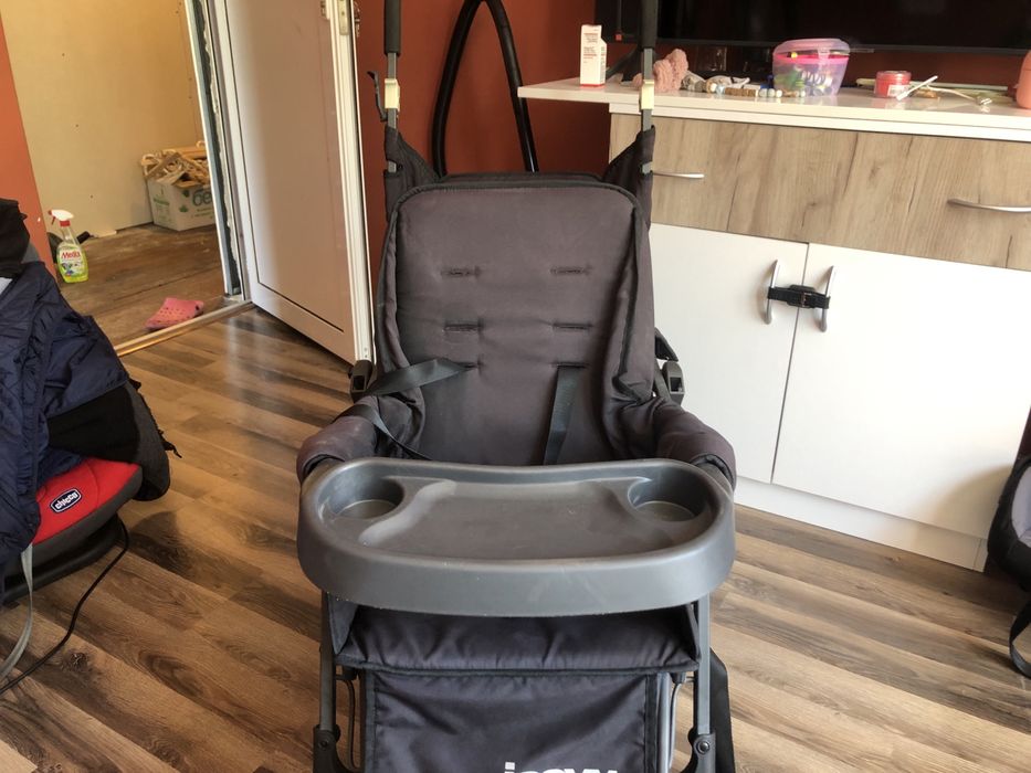 Количка за близнаци