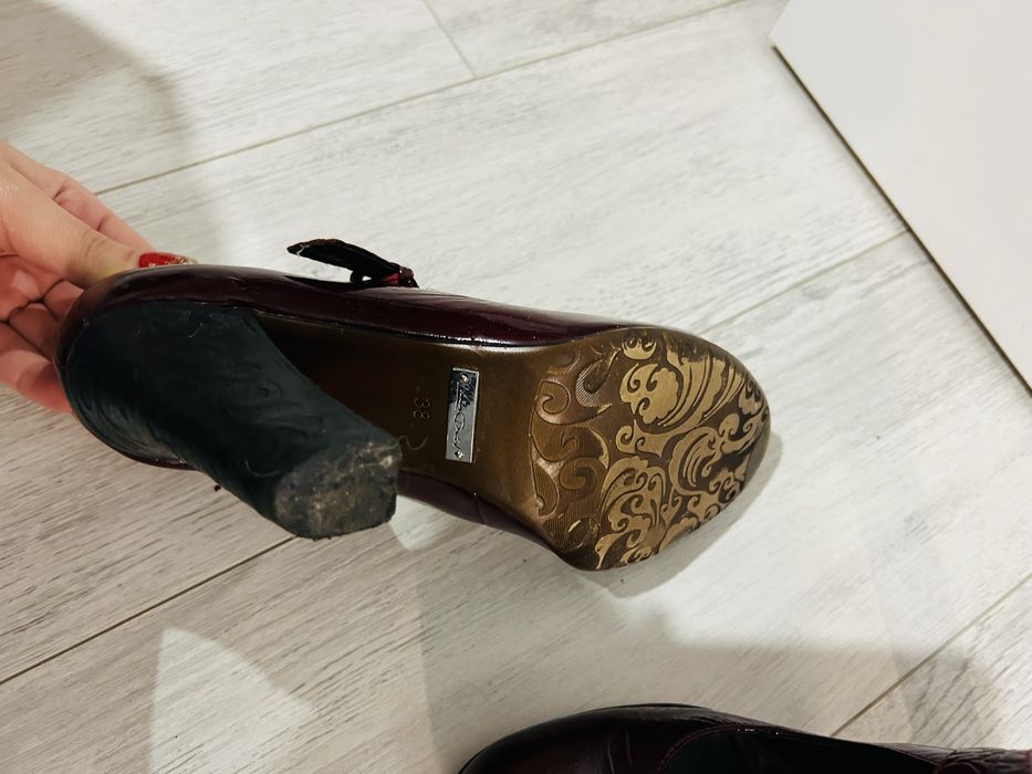 Обувки от естествена кожа- Geox, Tommy Hilfiger